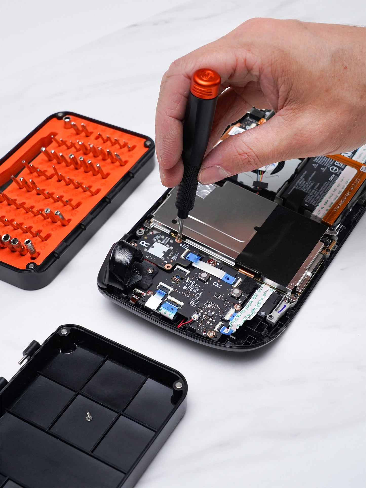 Precision Screwdriver & Bit Case