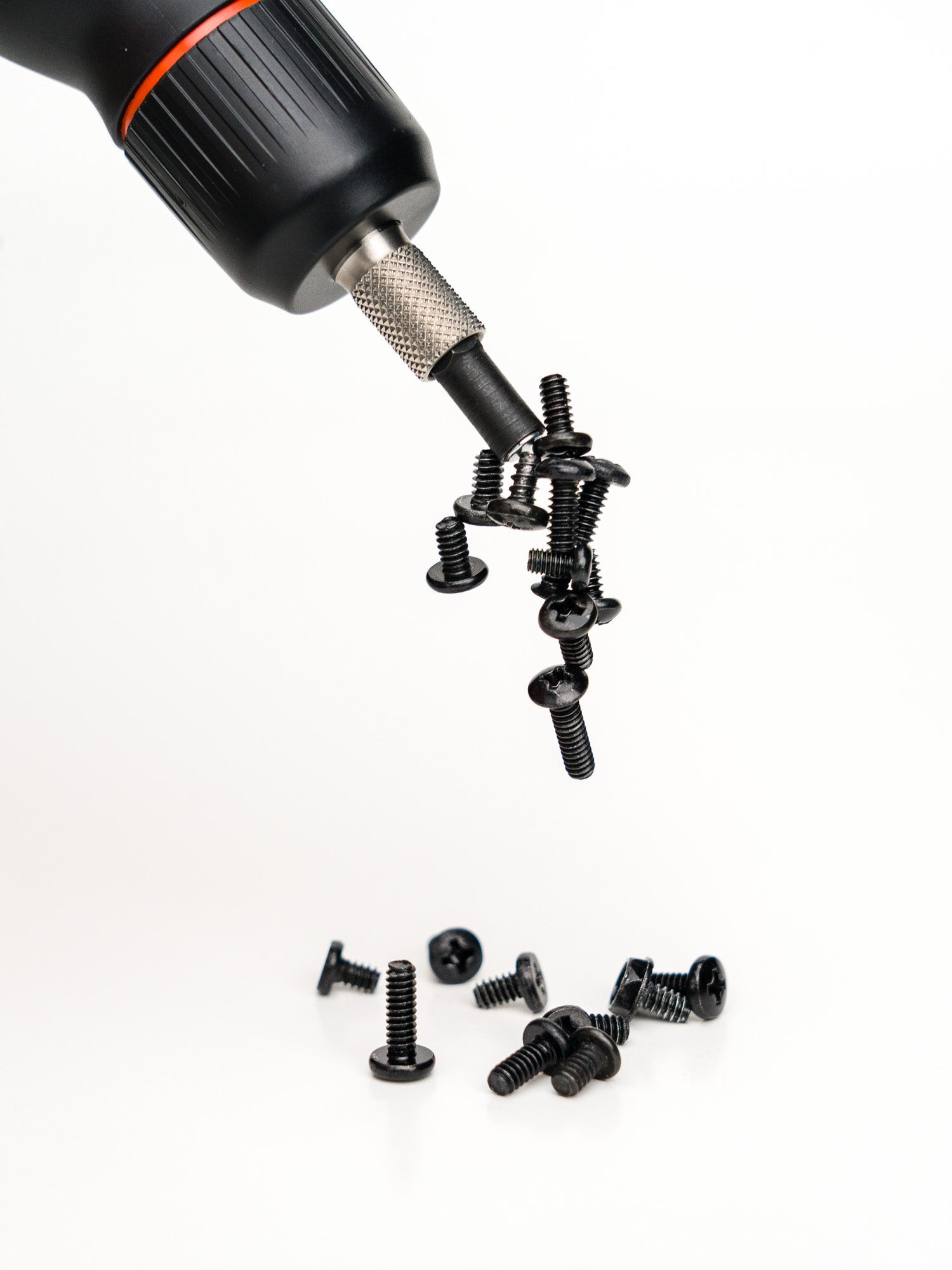 Showing magnetic shaft with screws sticking on 