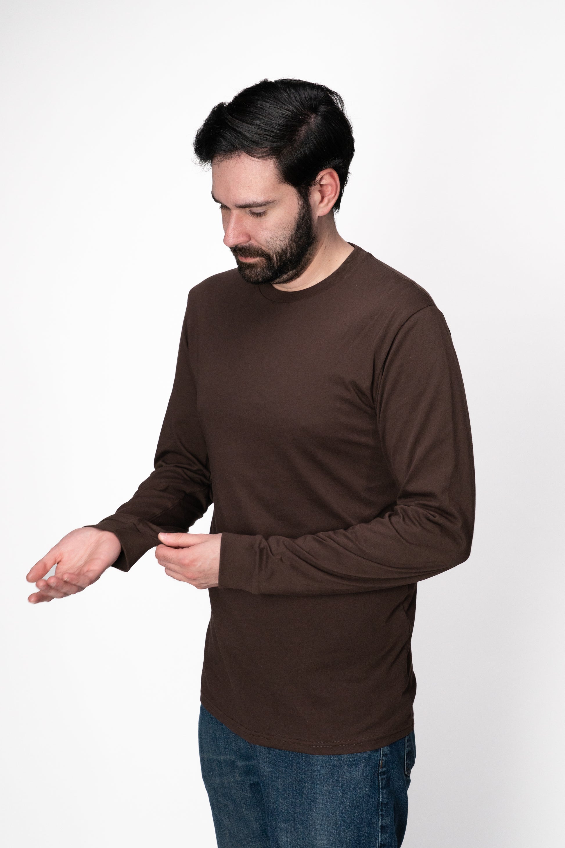 Model: Chewy, Size: Tall Medium, Height: 6’2”/188cm