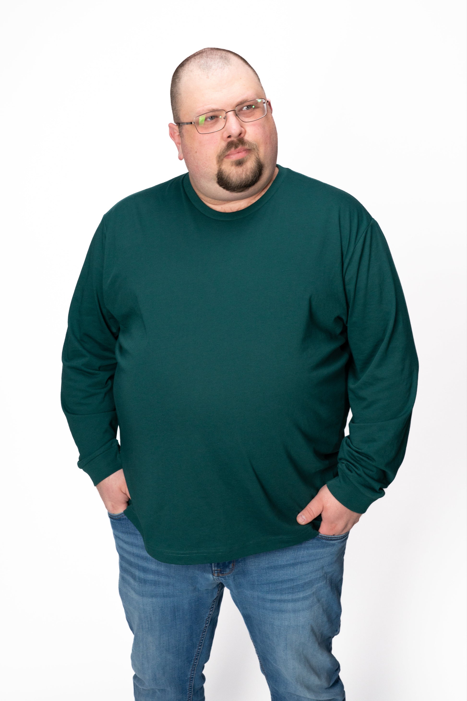 Model: Jordan, Size: Regular XXX-Large, Height: 6’/183cm