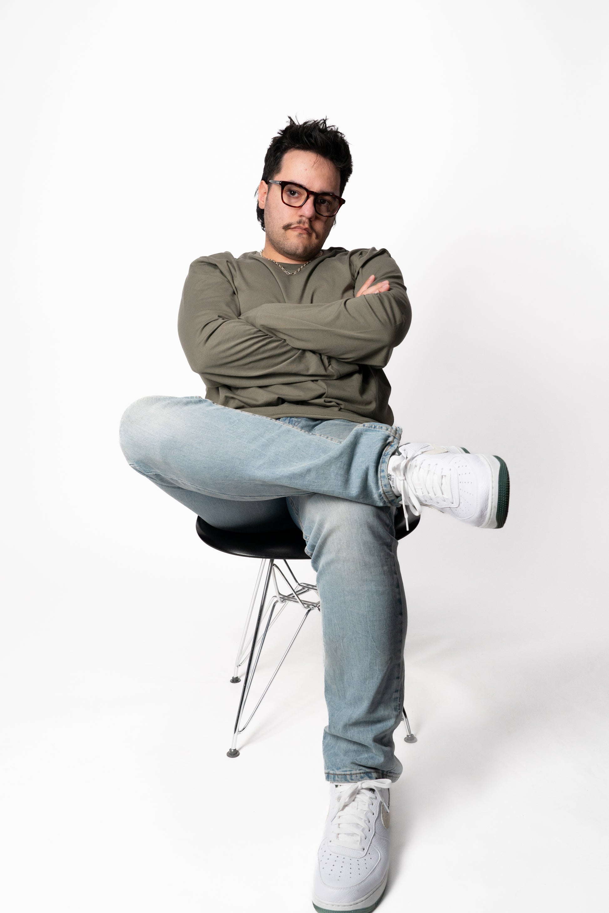 Model: Shahrad, Size: Regular XX-Large, Height: 5’11”/180cm