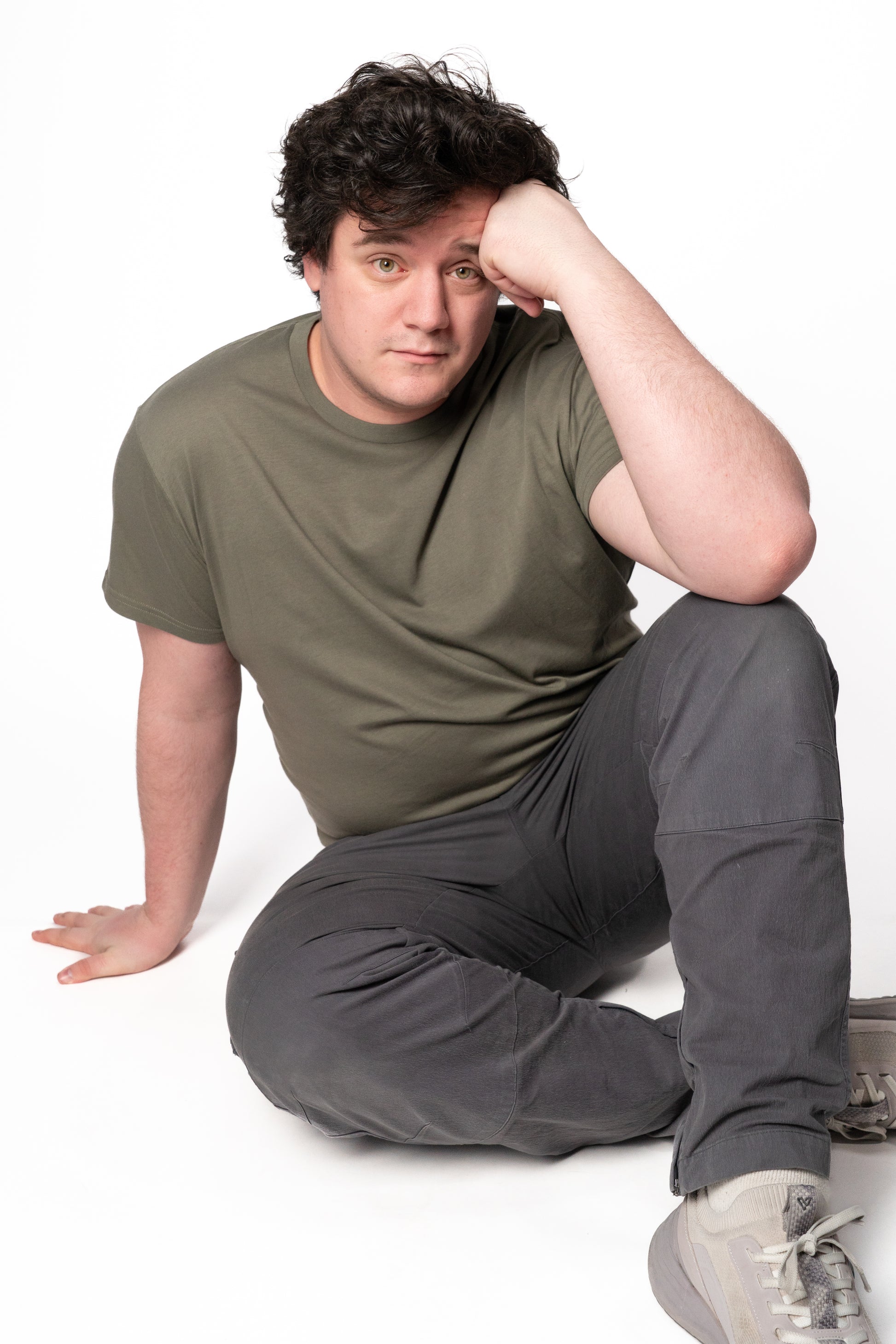 Model: Elijah, Size: Regular X-Large, Height: 5’9”/175cm